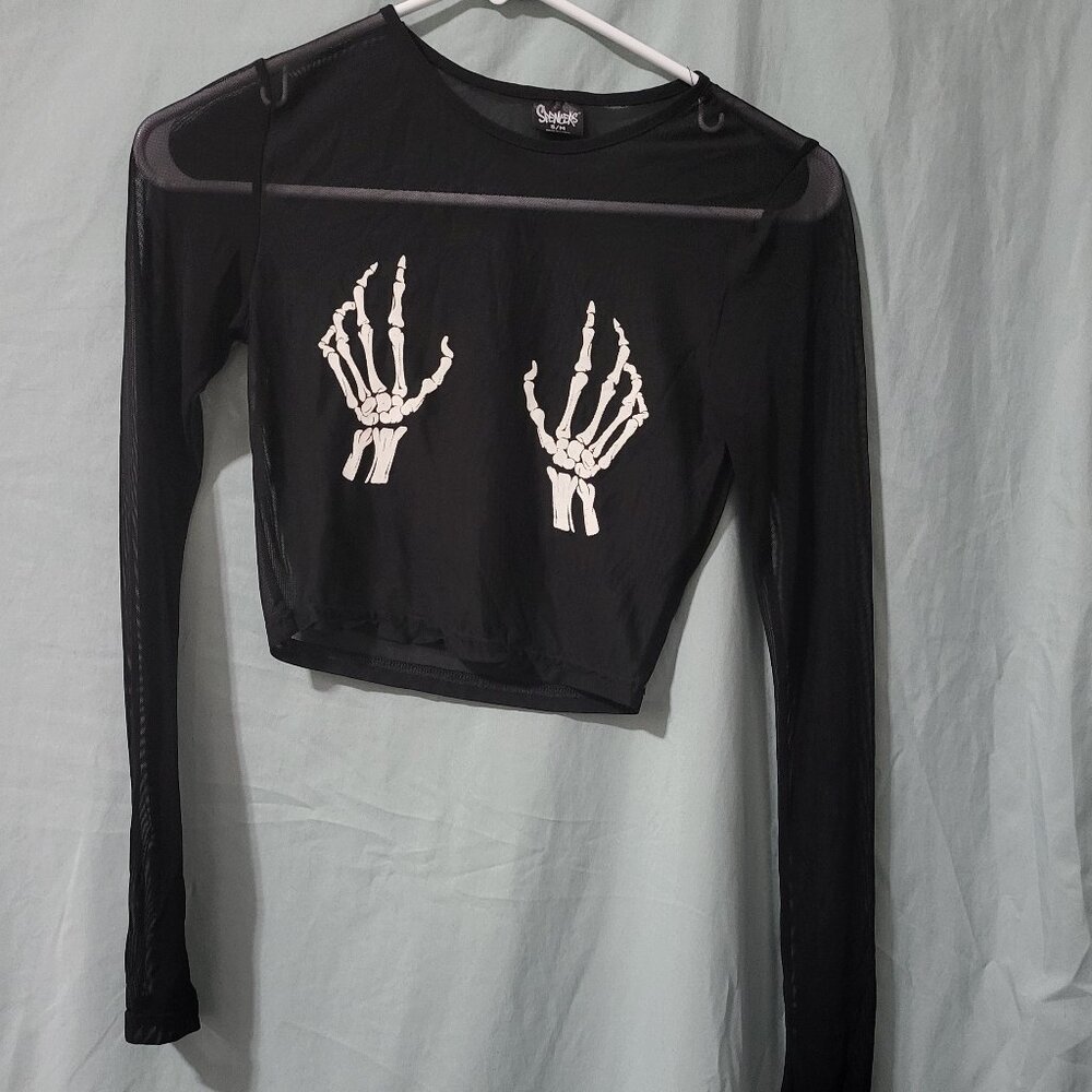 Black Skull Crop Top